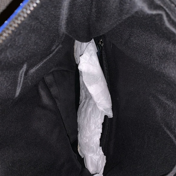 NWT BCBG Generation Electric Sequin Clutch - Picture 10 of 11